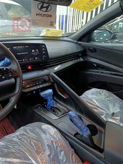 هیوندای ئەلەنترا